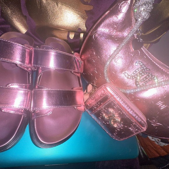 Juicy Couture Pink Metallic Bag, Sandals, and Wallet Set - Picture 4 of 7